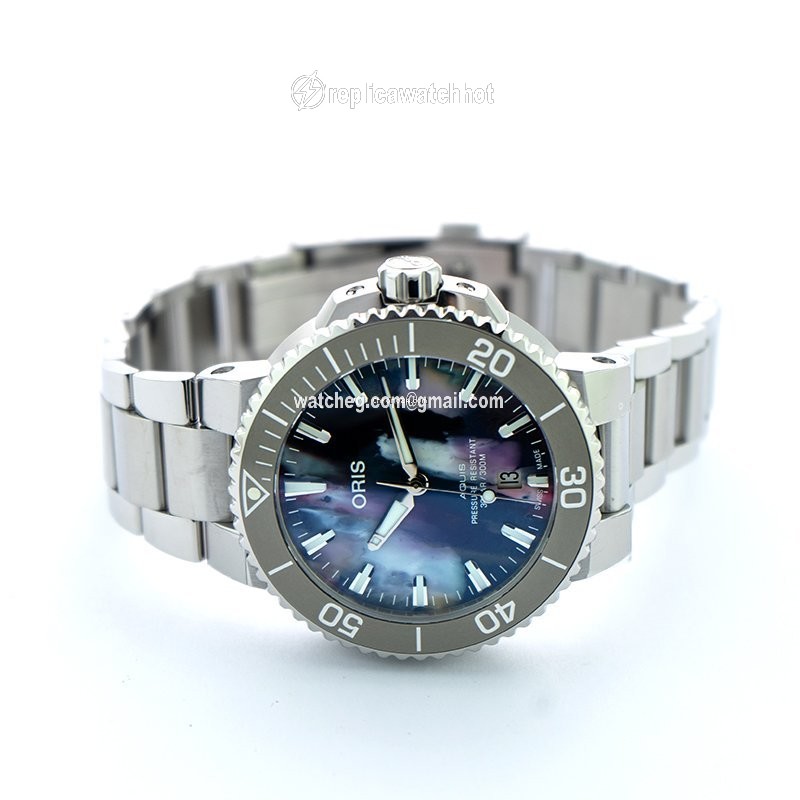 Oris Aquis Mens watch Unisex Automatic Steel 01 733 7766 4150-SET 2