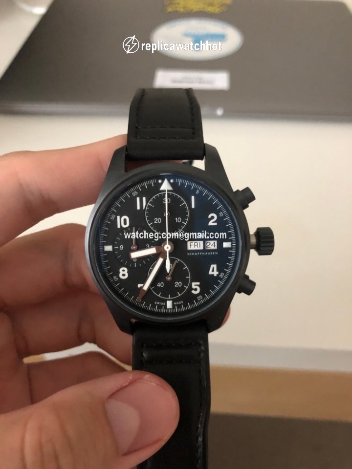 IWC Pilot Chronograph Mens watch Unisex Automatic Ceramic IW387905 2