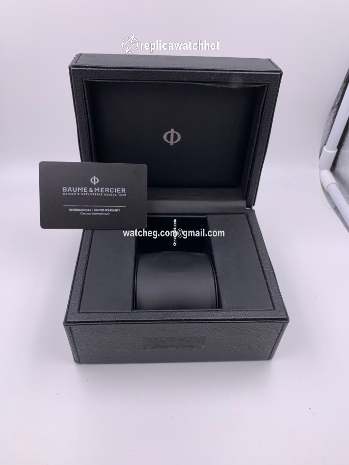 Baume & Mercier Clifton Mens watch Unisex Automatic Bronze M0A10500 2