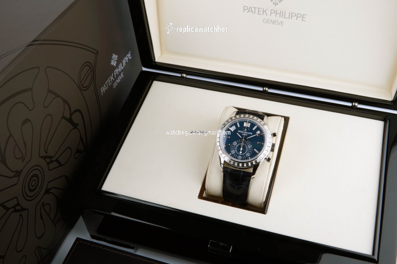 Patek Philippe Annual Calendar Chronograph Mens watch Unisex Automatic Platinum 5961P-001 2