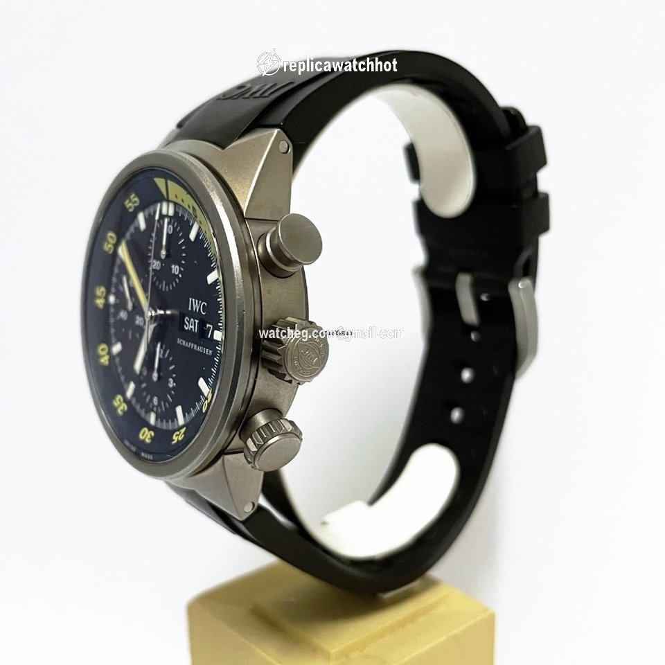 IWC Aquatimer Chronograph Mens watch Unisex Automatic Titanium IW3719 2