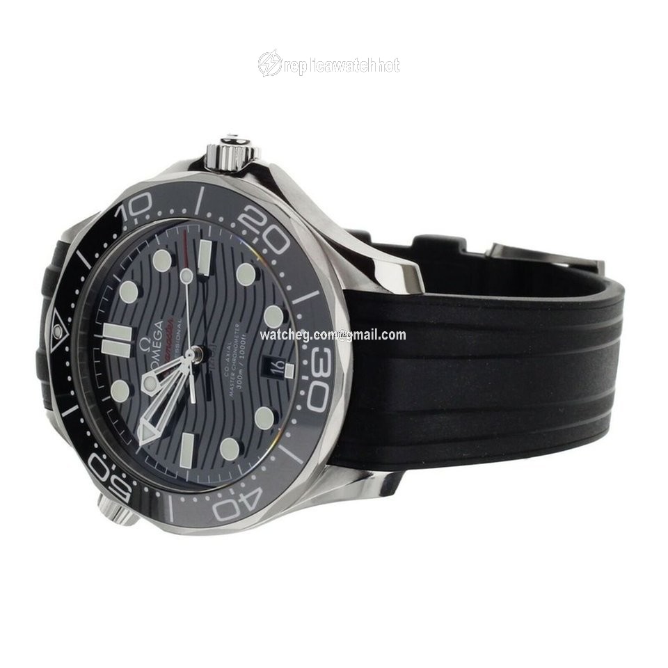 Omega Seamaster Diver 300 M Mens watch Unisex Automatic Steel 21032422001001 2