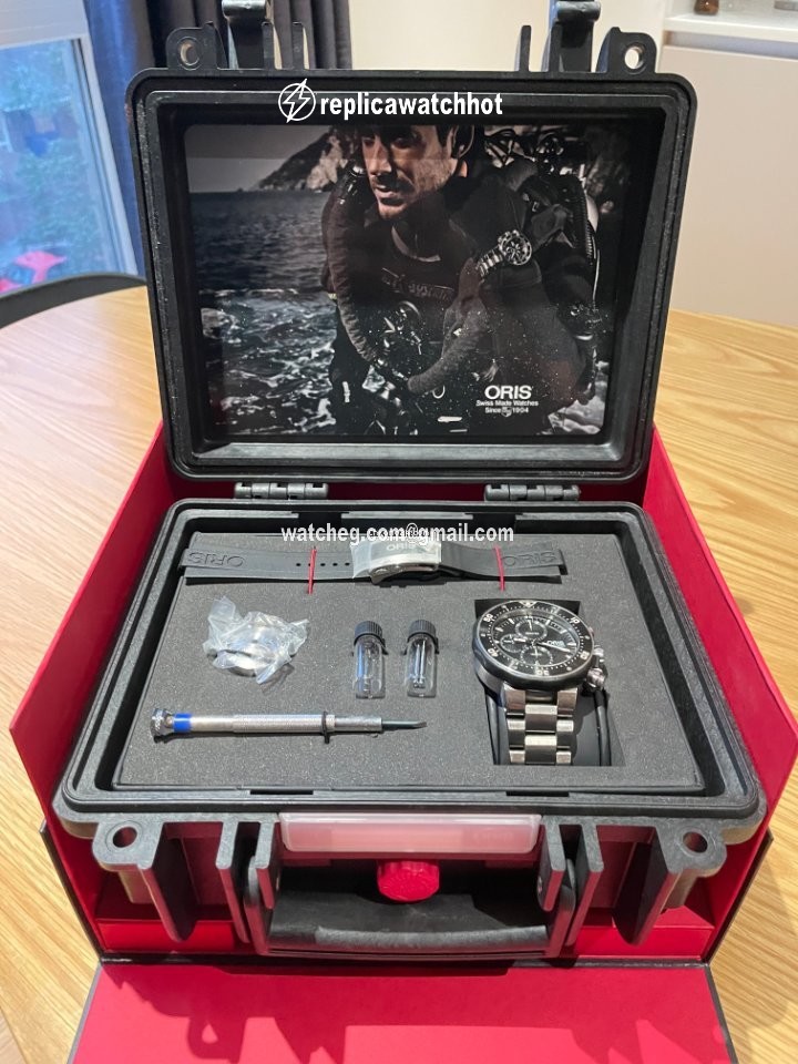 Oris ProDiver Chronograph Mens watch Unisex Automatic Titanium 01 674 7630 7154-Set 2