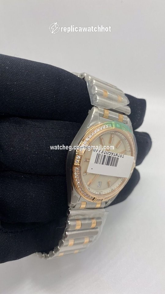 Breitling Chronomat Womens watch Quartz Gold Steel U77310591A1U1 2