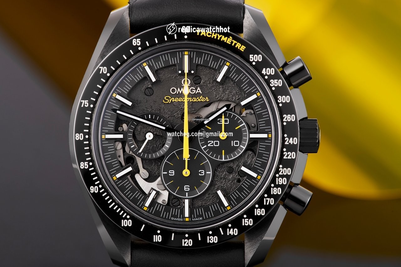 Omega Speedmaster Professional Moonwatch Manual winding Ceramic 31192443001001 2