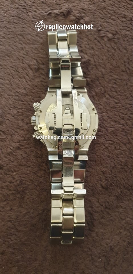 Vacheron Constantin Overseas Chronograph Mens watch Unisex Automatic Steel 49140 423A 2