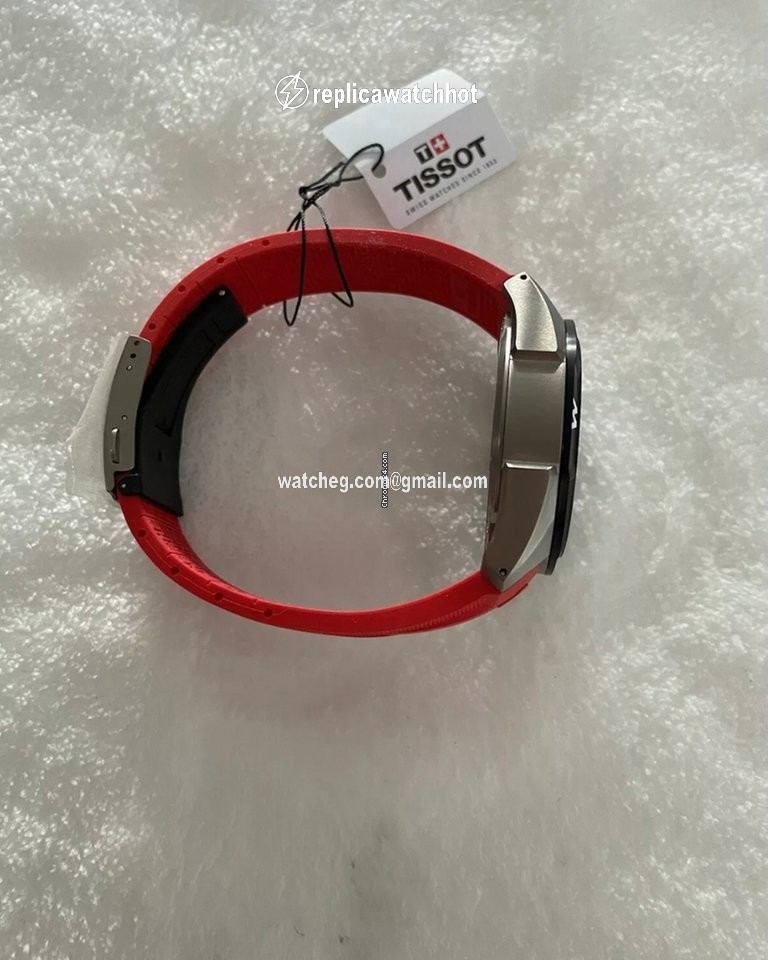 Tissot T-Touch Expert Solar Mens watch Unisex Quartz Titanium T091.420.47.051.10 2