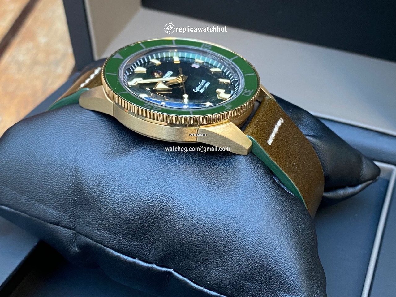Rado HyperChrome Captain Cook Mens watch Unisex Automatic Bronze R32504315 2