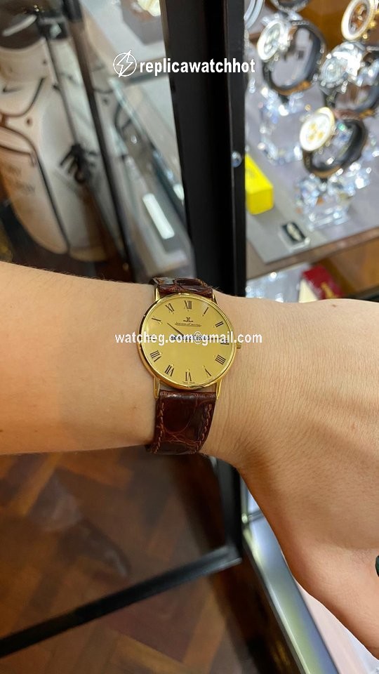 Jaeger-LeCoultre Mens watch Unisex Quartz Yellow gold 111.1.09 2