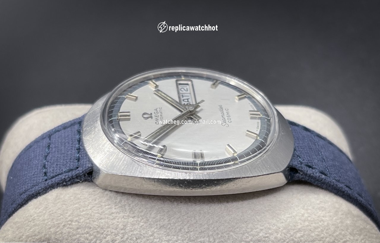 Omega Seamaster Mens watch Unisex Automatic Steel 166.035 2
