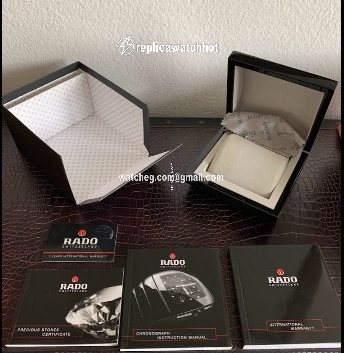 Rado Ceramica Mens watch Unisex Quartz Ceramic R21714702 2