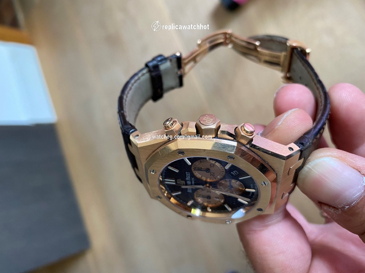 Audemars Piguet Royal Oak Chronograph Mens watch Unisex Automatic Rose gold 263310R.00D821CR.01 2