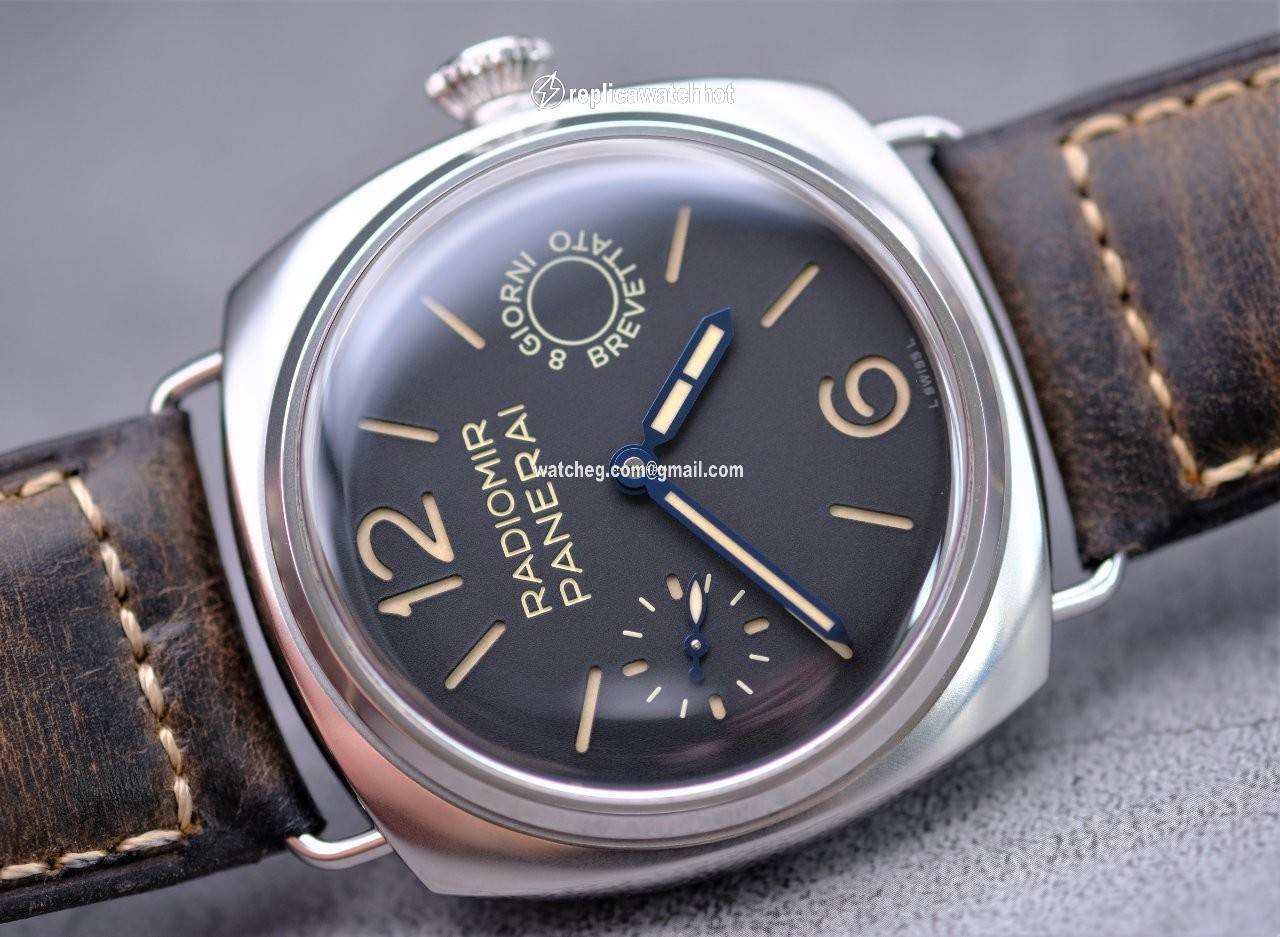 Panerai Radiomir 8 Days Mens watch Unisex Manual winding Steel PAM 00992 2