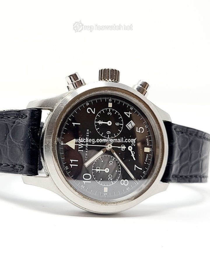 IWC Pilot Chronograph Mens watch Unisex Quartz Steel IW3741 2