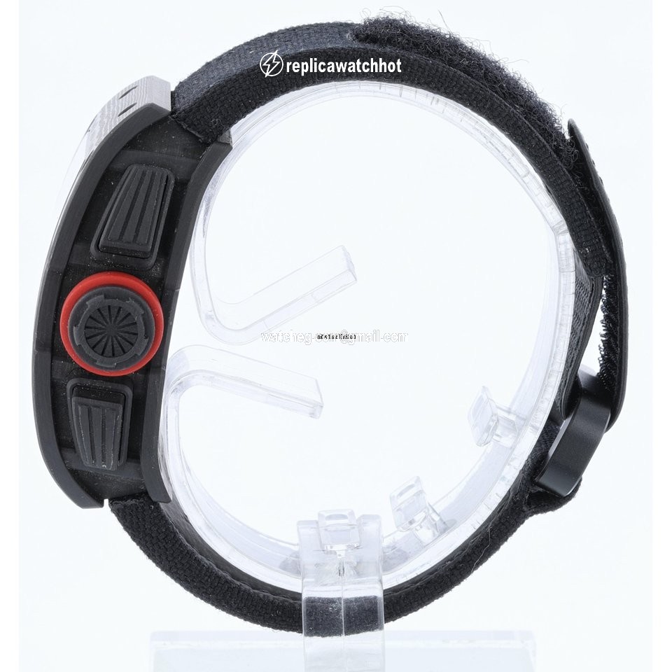 Richard Mille RM 011 Mens watch Unisex Automatic Carbon RM011 AO CA 2