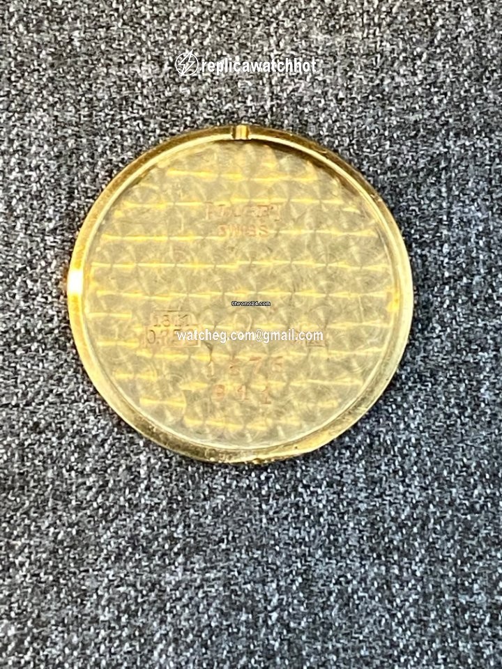 Piaget Mens watch Unisex Manual winding Yellow gold Piaget 1676-911 2