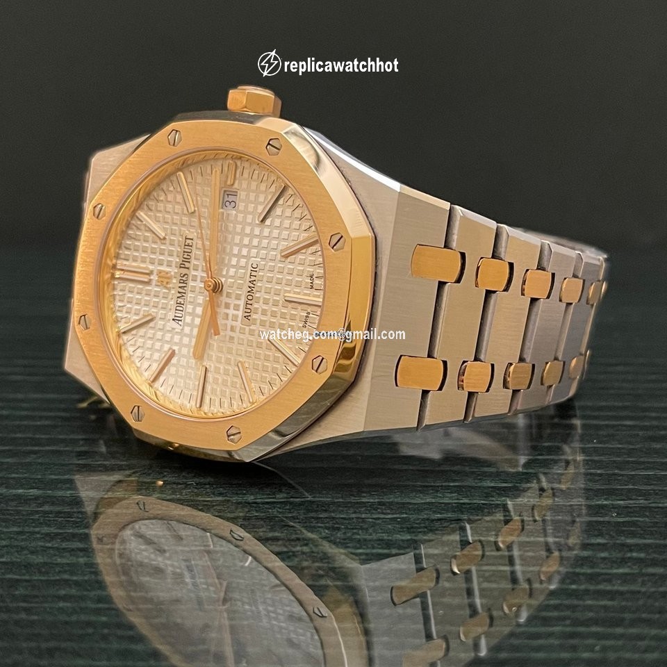 Audemars Piguet Royal Oak Selfwinding Mens watch Unisex Automatic Gold Steel 15400SR.OO.1220SR.01 2