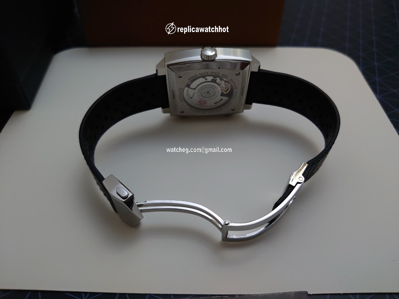 TAG Heuer Monaco Calibre 11 Mens watch Unisex Automatic CAW211P 2