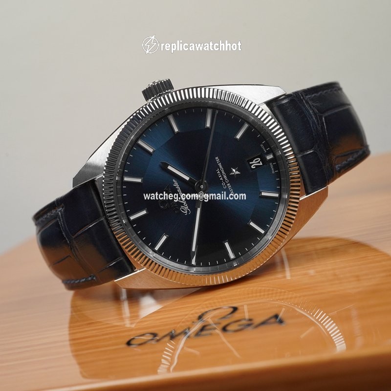 Omega Globemaster Mens watch Unisex Steel 130.33.39.21.03.001 2