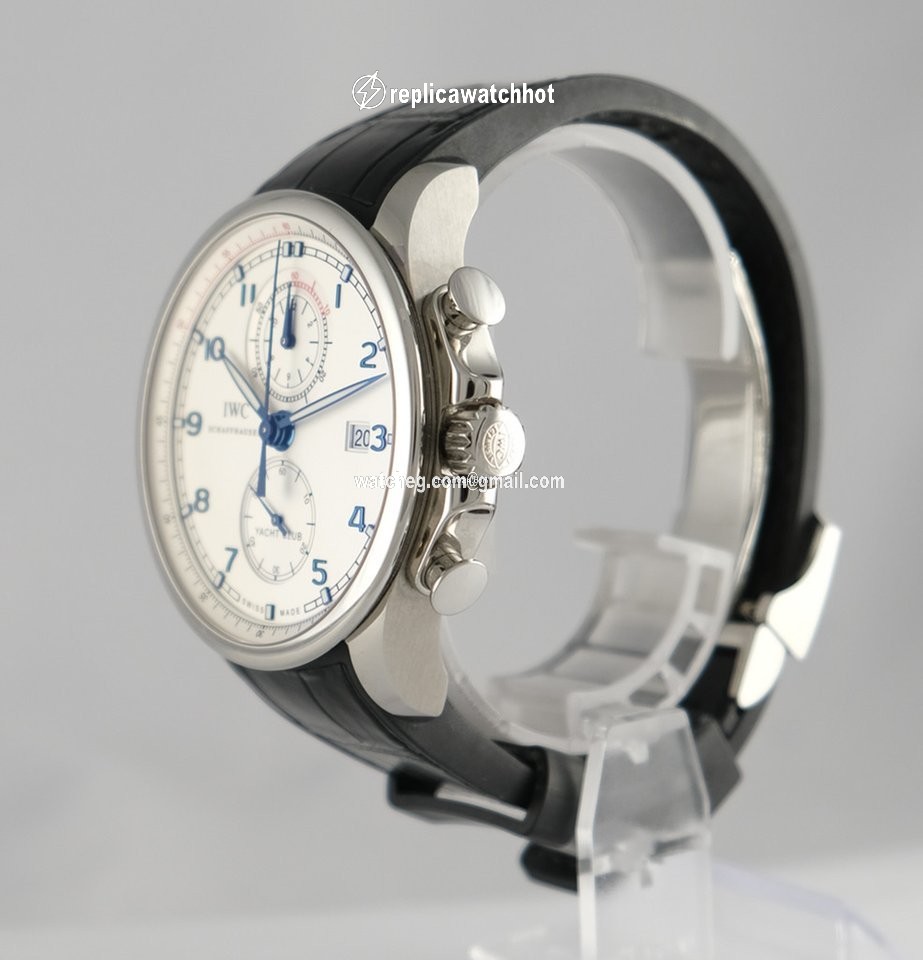 IWC Portuguese Yacht Club Chronograph Mens watch Unisex Automatic Steel 390216 2