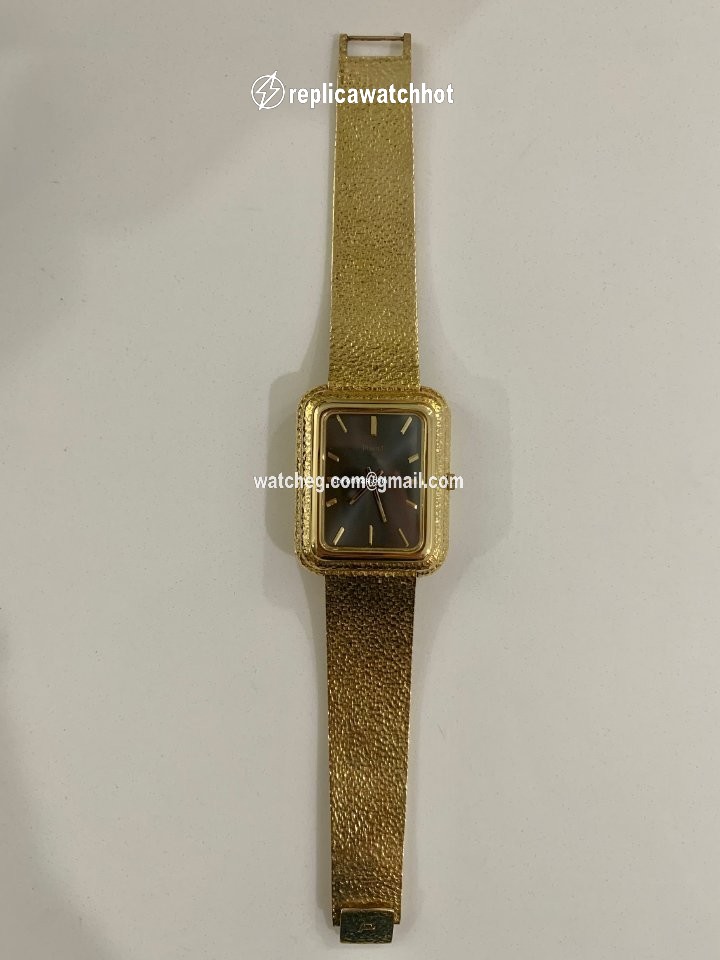 Piaget Mens watch Unisex Quartz Yellow gold 14101 2