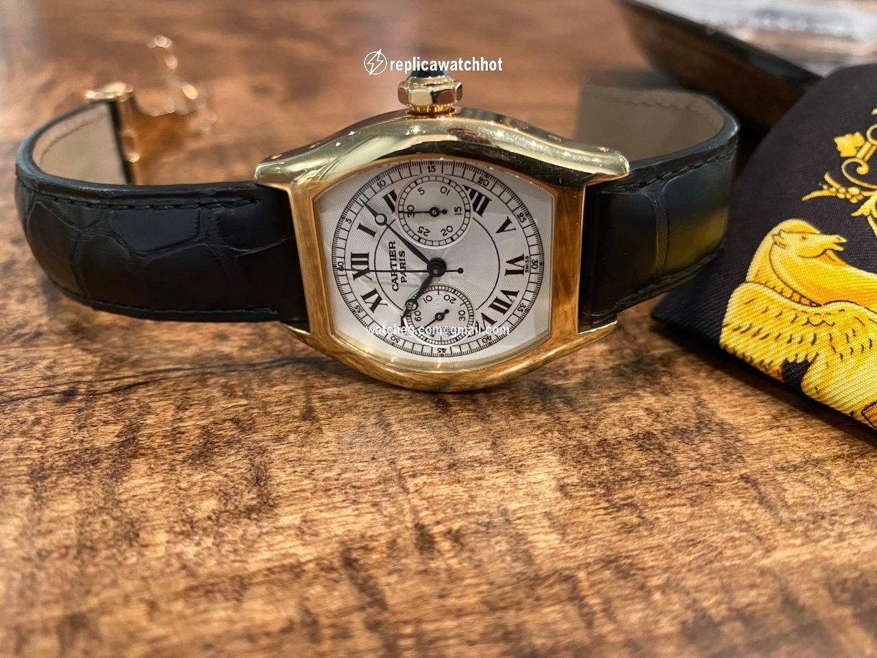 Cartier Tortue Mens watch Unisex Manual winding Yellow gold 2356 2