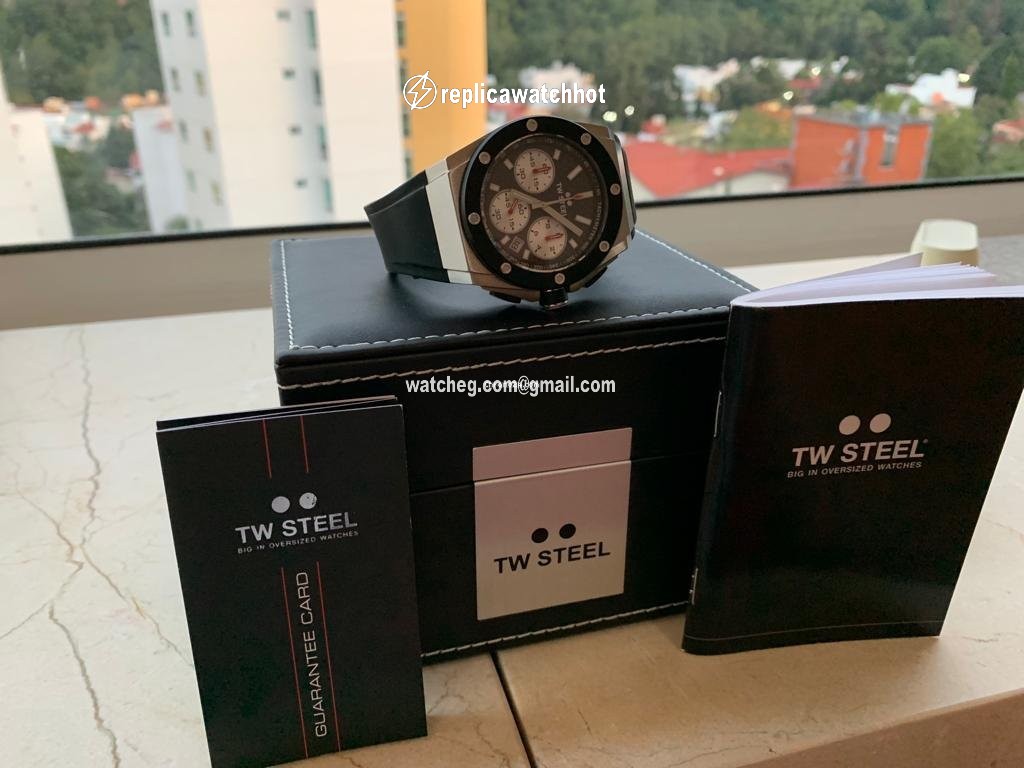 TW Steel Mens watch Unisex Quartz Steel CE4019 2