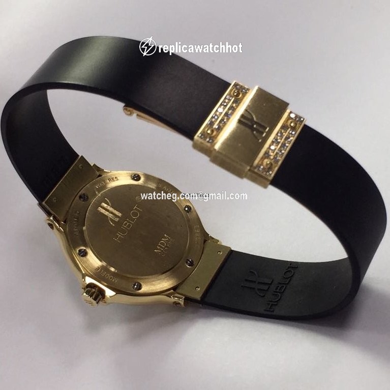 Hublot Classic Womens watch Quartz Yellow gold 1390.100.3.054 2