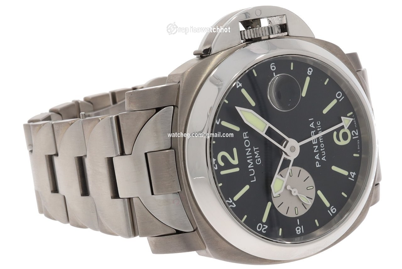 Panerai Luminor GMT Automatic Mens watch Unisex Automatic Titanium PAM 00161 2