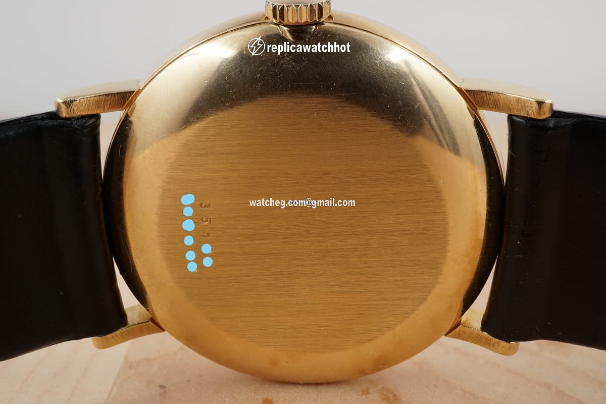 Baume & Mercier Mens watch Unisex Manual winding Yellow gold 35108 2