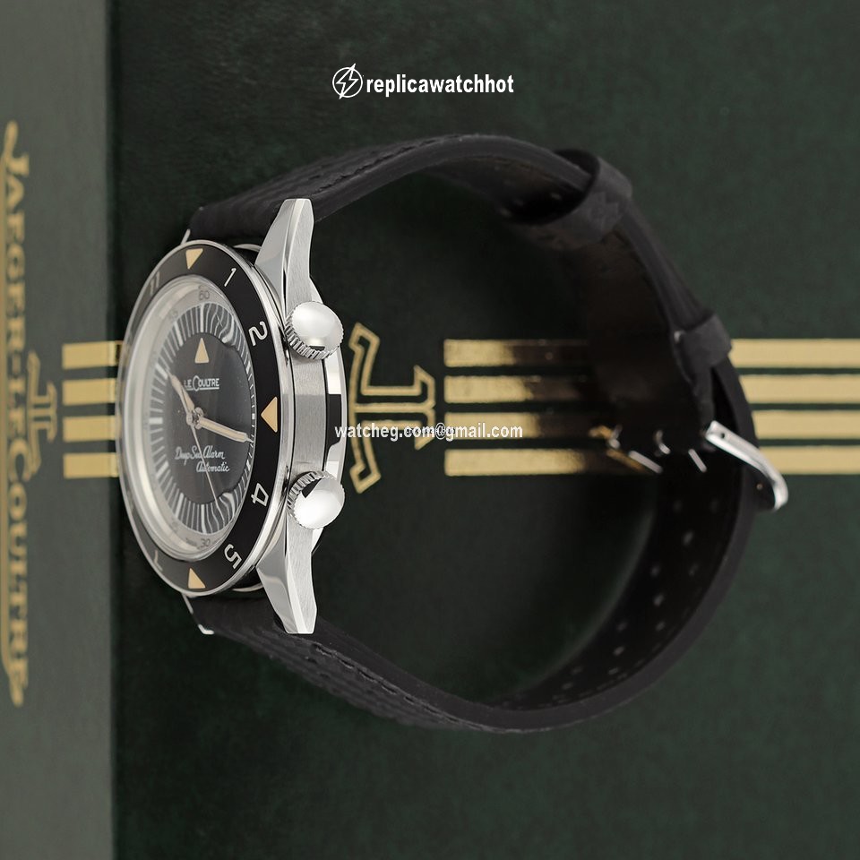 Jaeger-LeCoultre Memovox Tribute to Deep Sea Mens watch Unisex Automatic Steel 2028440 134.8.96 2