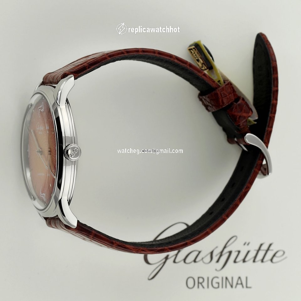 Glashtte Original Sixties Mens watch Unisex Automatic Steel 1-39-52-13-02-04 2