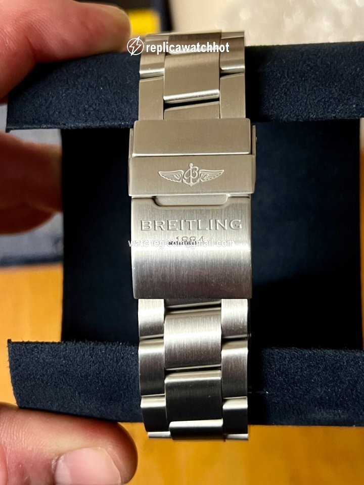 Breitling Superocean 44 Mens watch Unisex Automatic Steel A17367A11L1W1 2