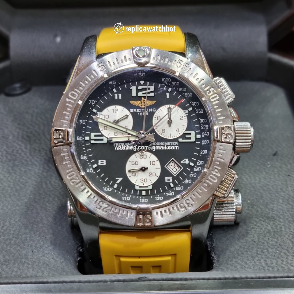 Breitling Emergency Mens watch Unisex Quartz Steel A73321 2