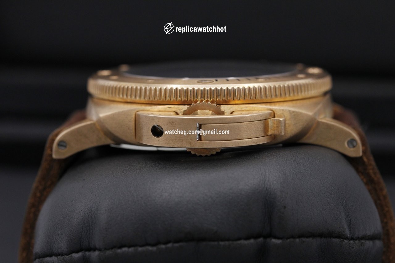 Panerai Bronze PAM 671 2