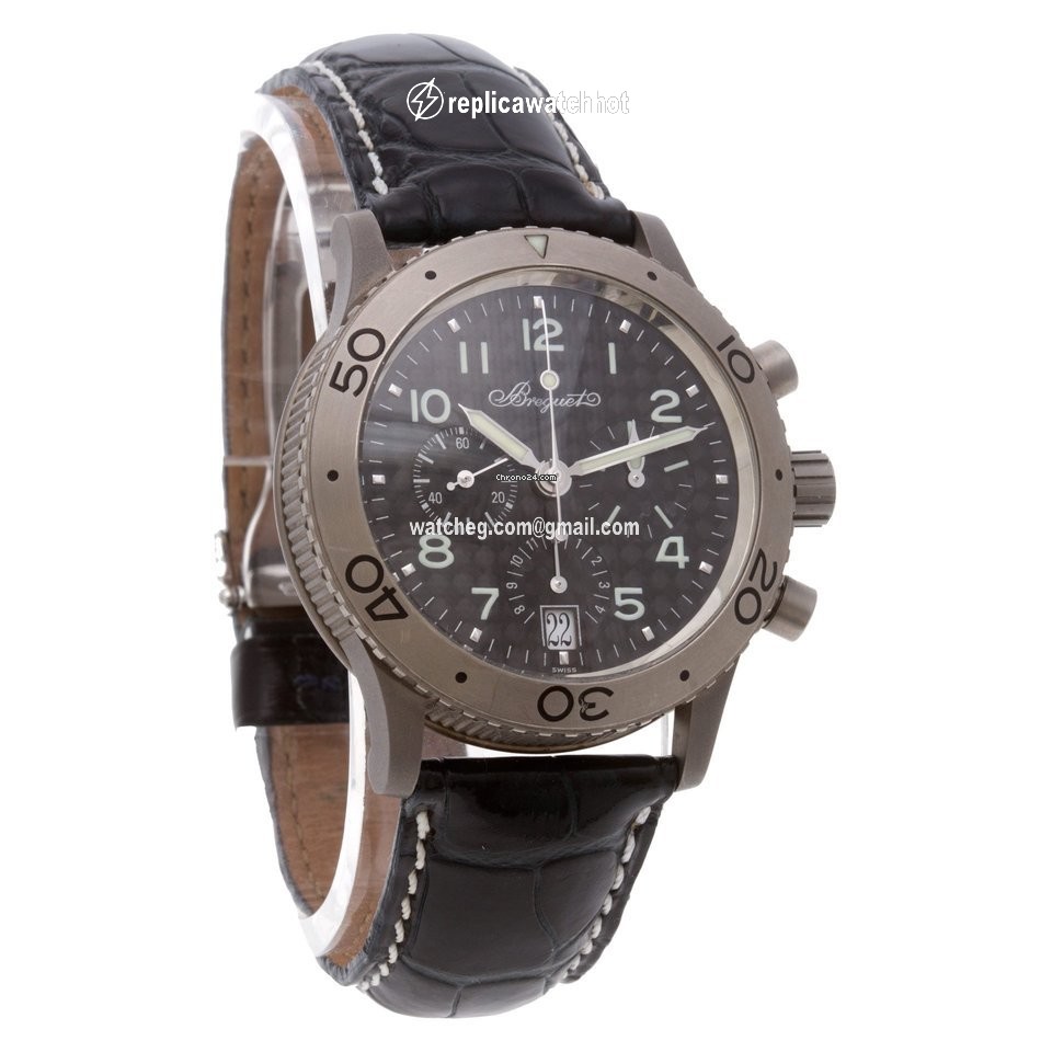 Breguet Type XX - XXI - XXII Mens watch Unisex Automatic Titanium 3820TI 2
