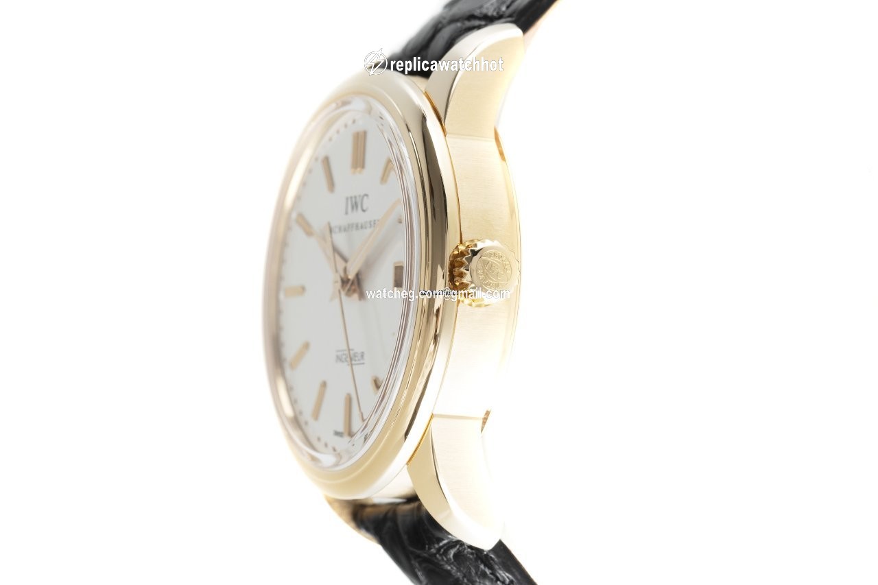 IWC Ingenieur Automatic Mens watch Unisex Automatic Red gold IW323303 2