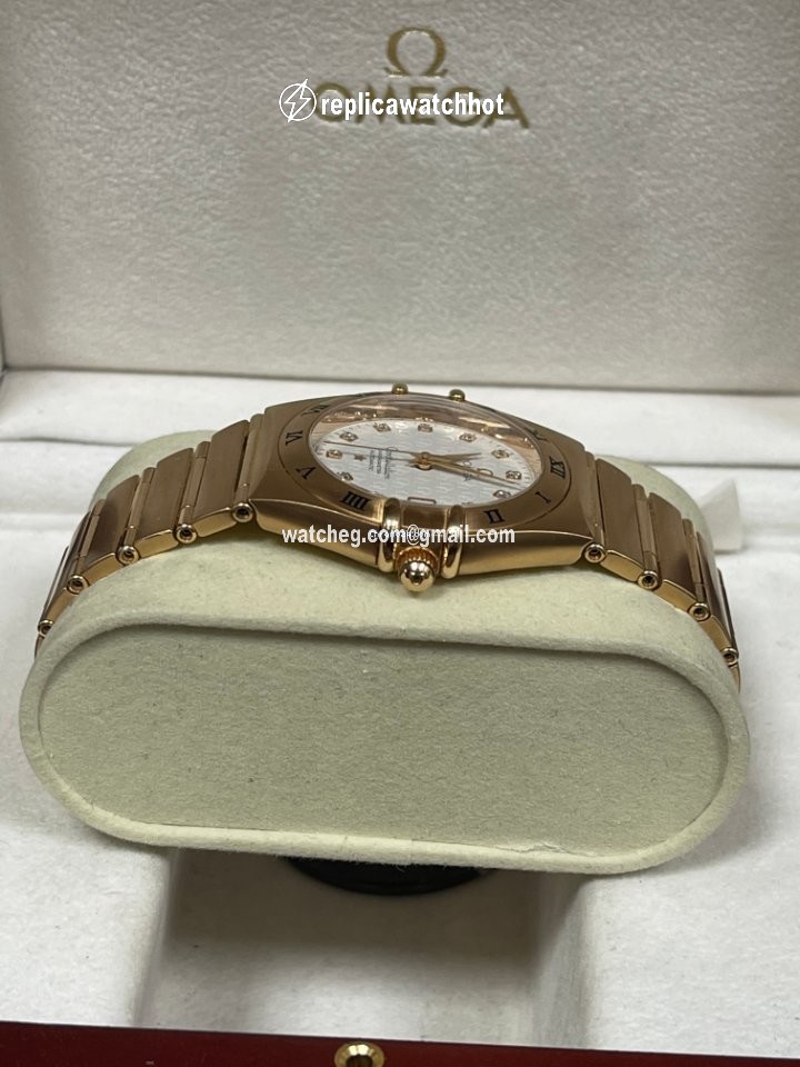 Omega Constellation Quartz Mens watch Unisex Quartz Rose gold 123.53.35.60.52.001 2