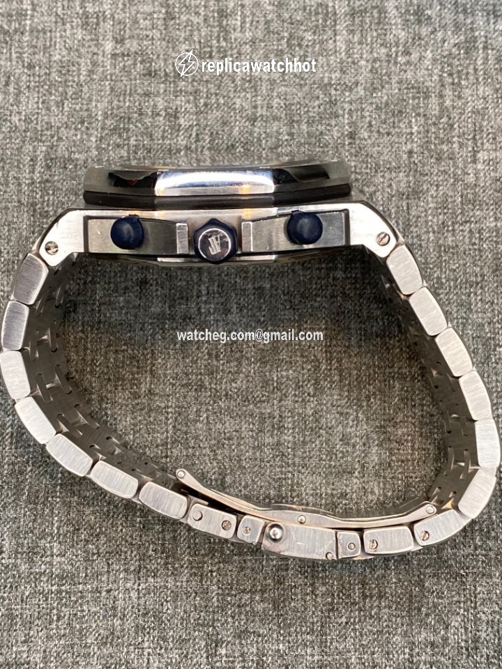 Audemars Piguet Royal Oak Offshore Chronograph Mens watch Unisex Automatic Steel 25721ST.OO.1000ST.01 2