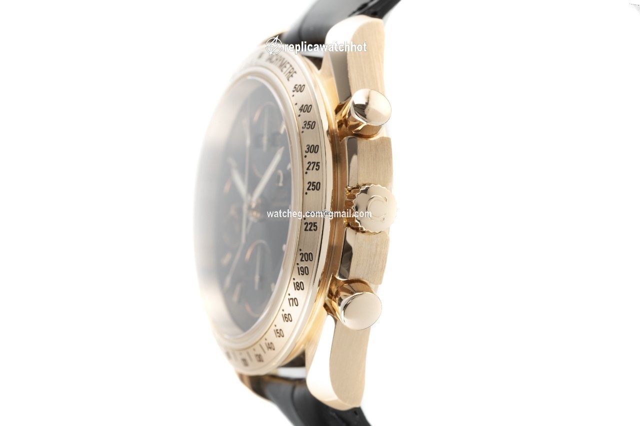 Omega Speedmaster Day Date Mens watch Unisex Automatic Red gold 323.53.40.44.01.001 2