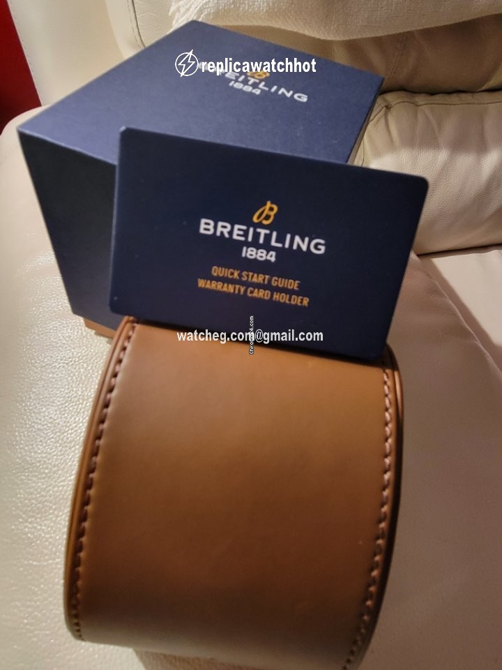Breitling Aviator 8 Mens watch Unisex Automatic M173154AC1C1X2 2