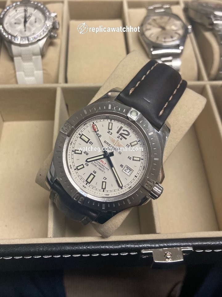 Breitling Colt Automatic Steel A1738811 G791 2