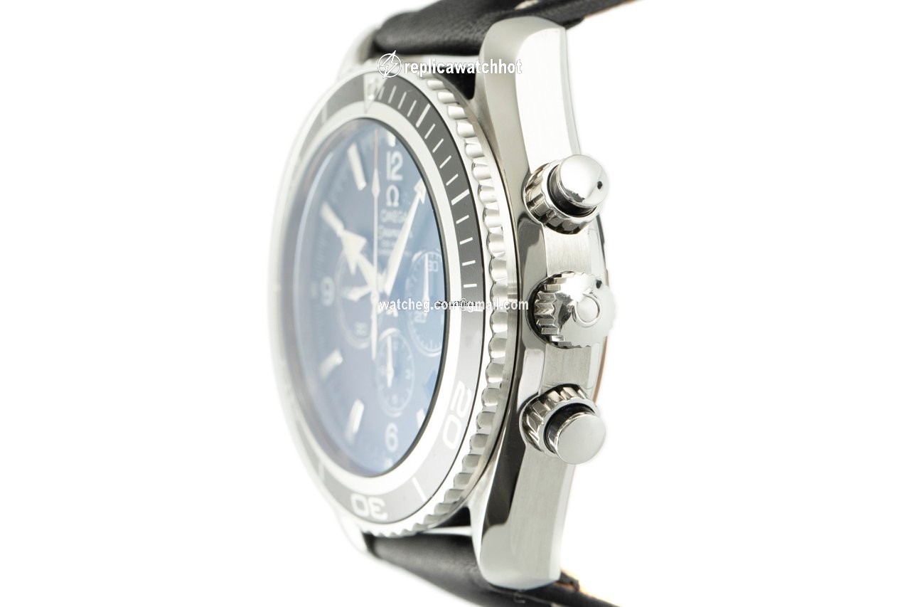 Omega Seamaster Planet Ocean Chronograph Mens watch Unisex Automatic Steel 2910.50.81 2