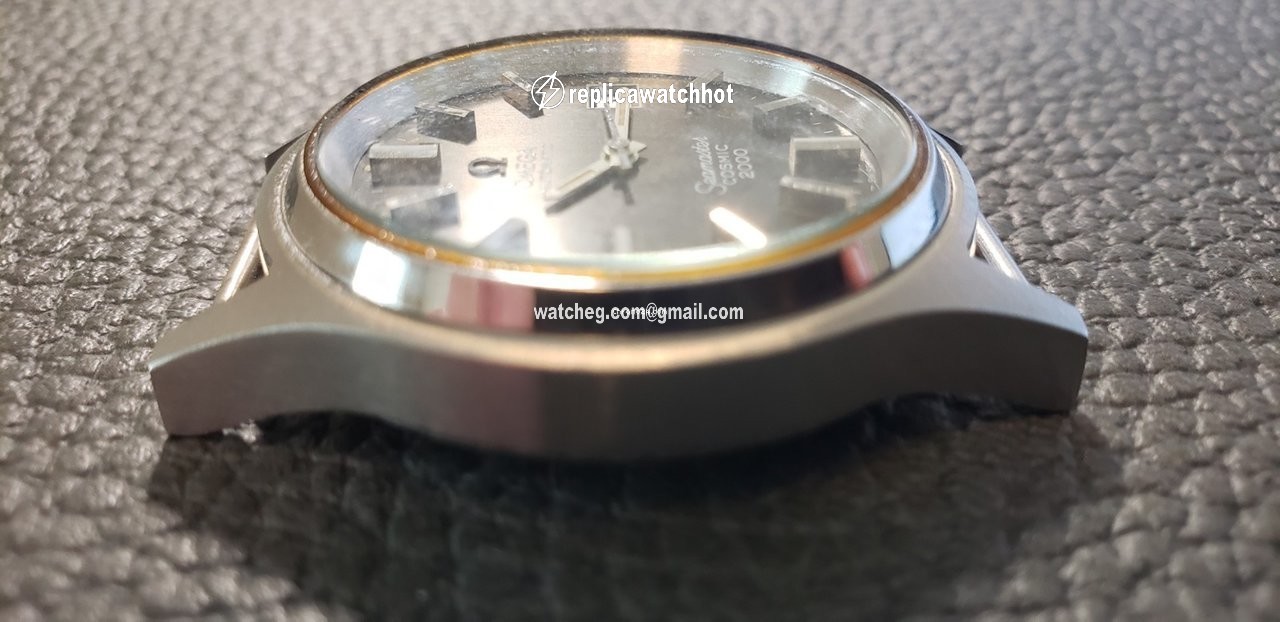 Omega Seamaster Mens watch Unisex Automatic Steel 166.128 2