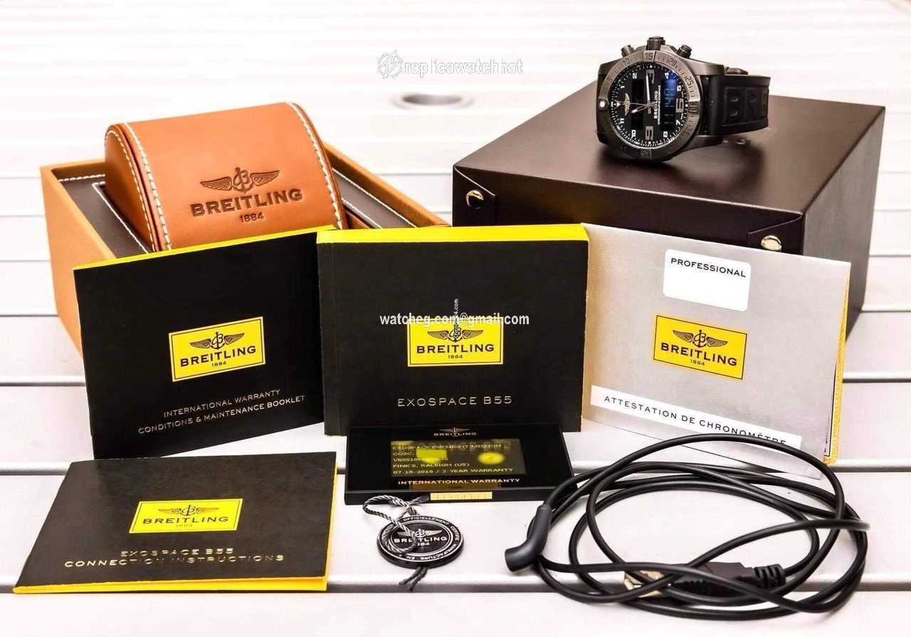 Breitling Exospace B55 Connected Mens watch Unisex Quartz Titanium VB5510H1 BE45 2