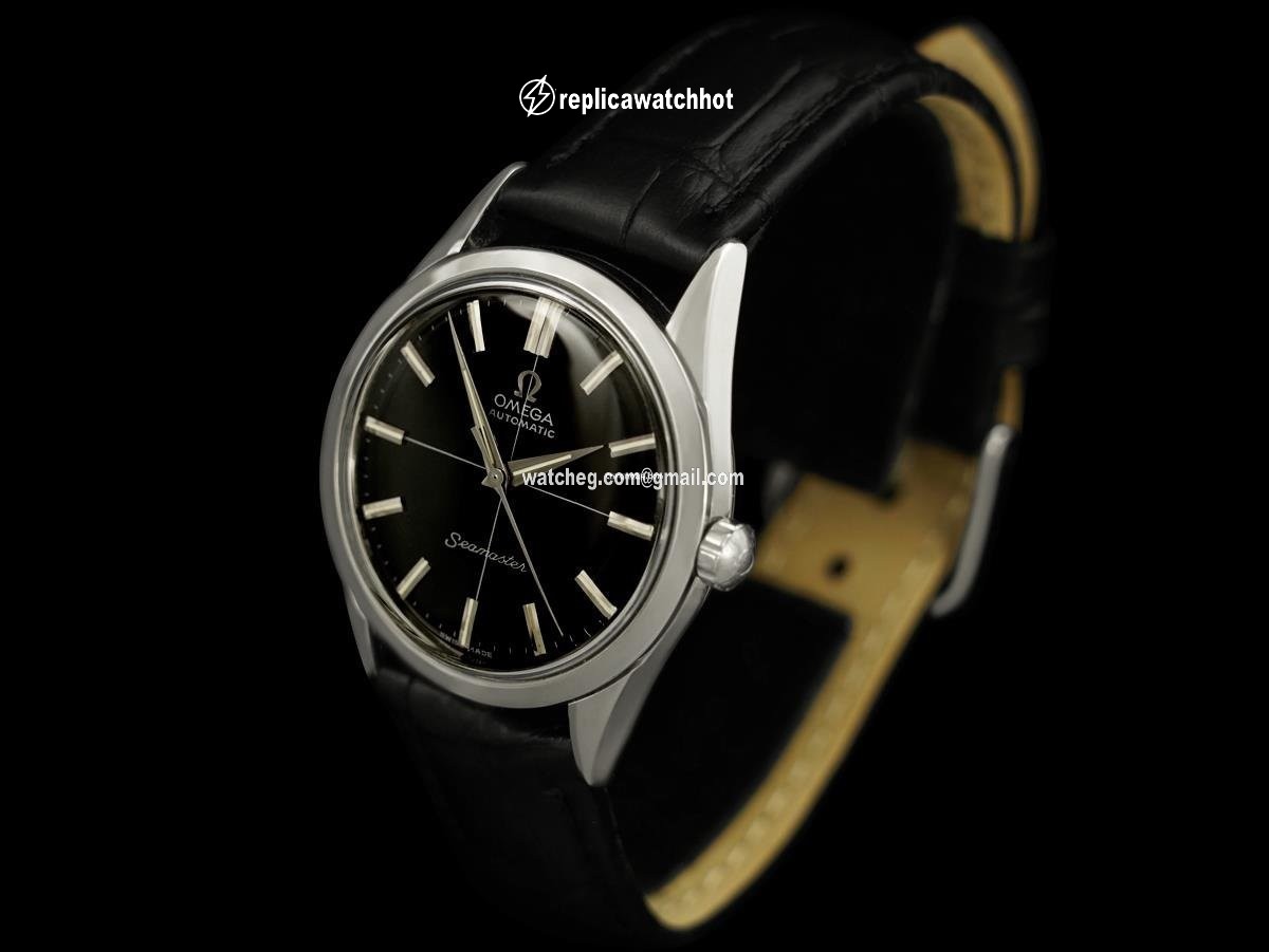 Omega Seamaster Mens watch Unisex Automatic Steel 8267 2