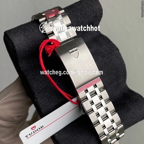 Tudor Classic Mens watch Unisex Automatic Steel 21010 2