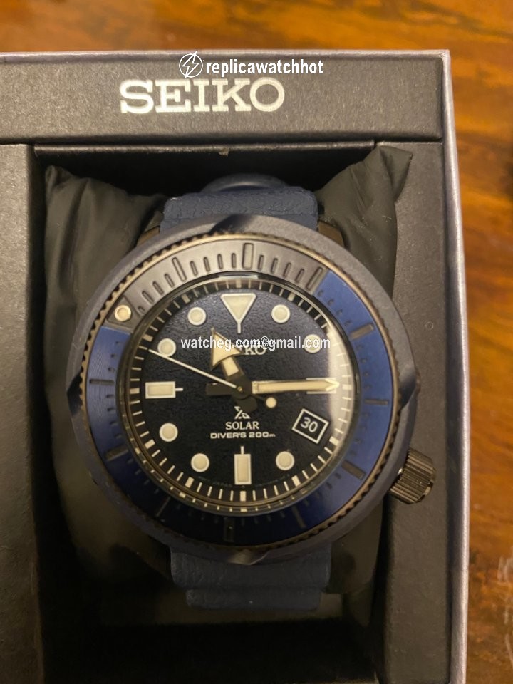 Seiko Prospex Mens watch Unisex Quartz Steel SNE545P1 2