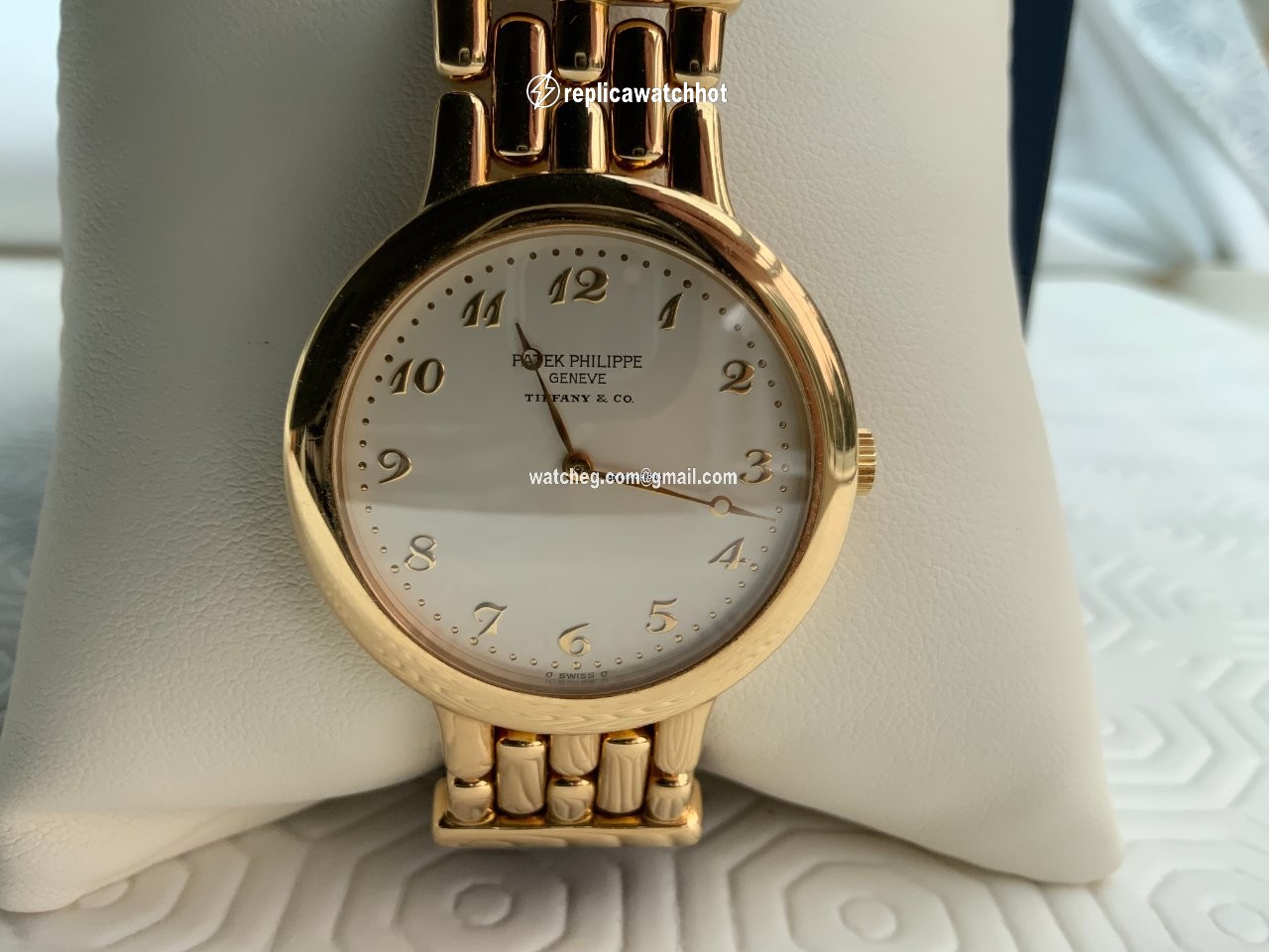 Patek Philippe Calatrava Mens watch Unisex Manual winding Yellow gold 3915J Case no. 2.923.211 2