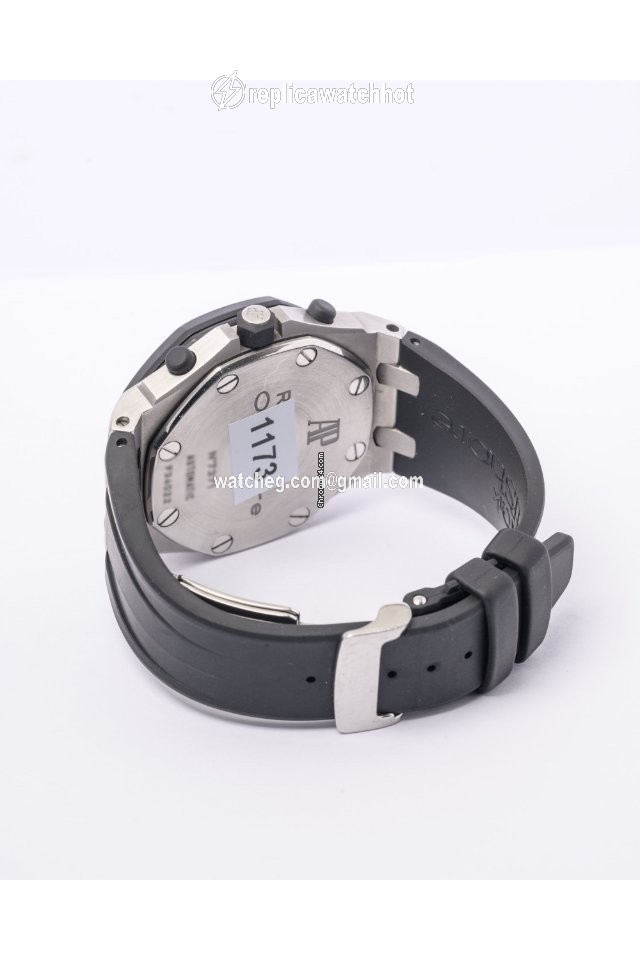 Audemars Piguet Royal Oak Offshore Chronograph Steel 25940SK 2